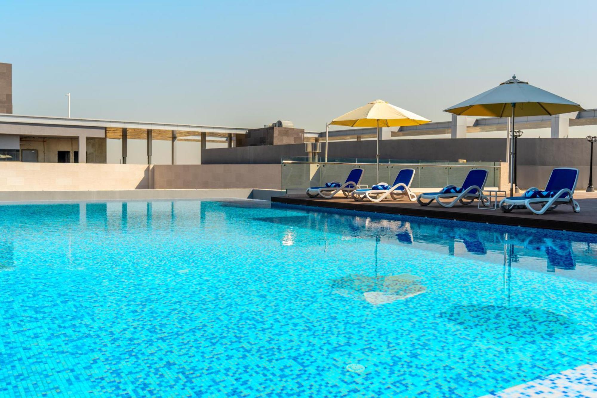 West Walk Retaj Hotel Al Rayyan Eksteriør bilde