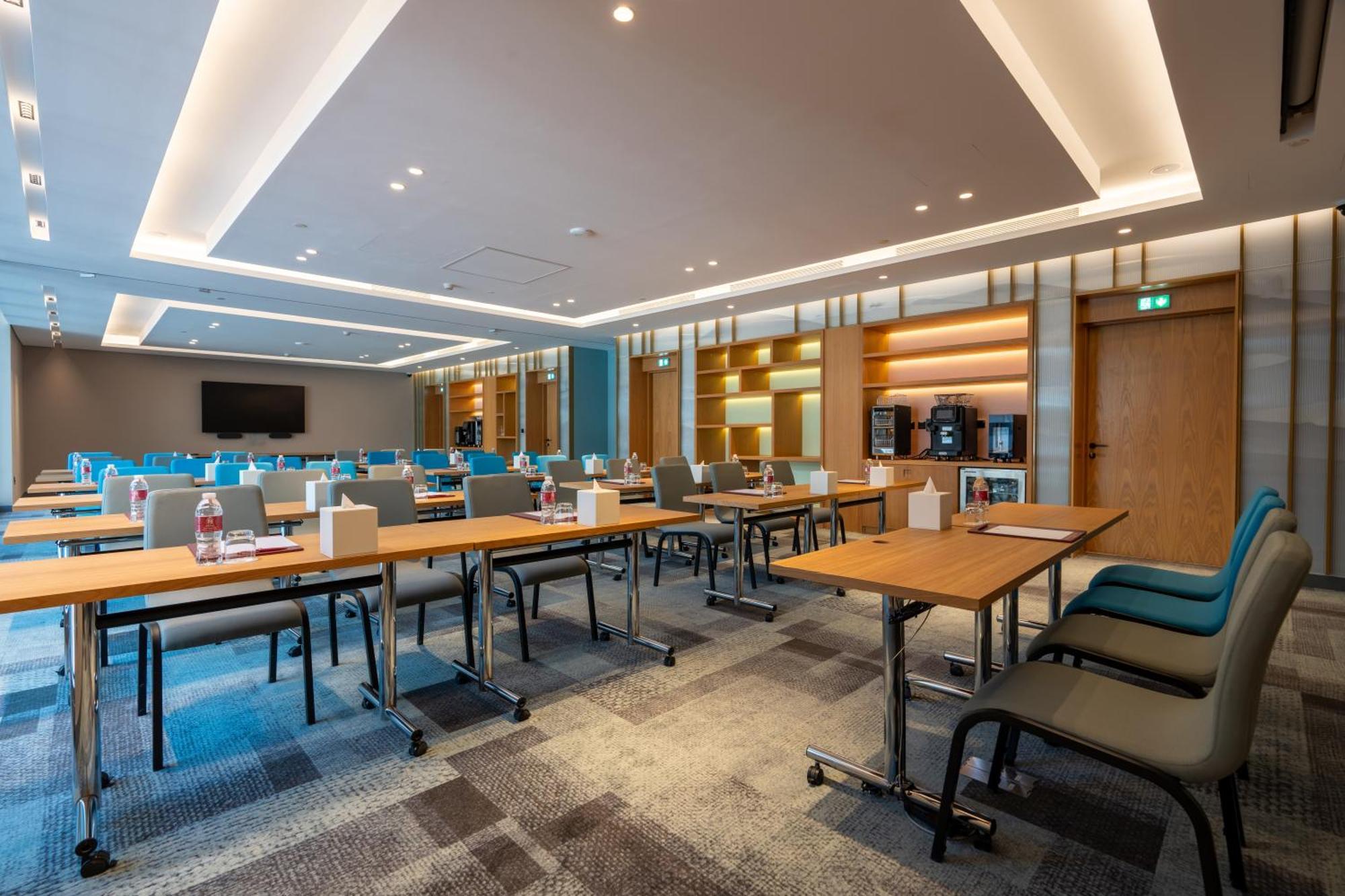 West Walk Retaj Hotel Al Rayyan Eksteriør bilde