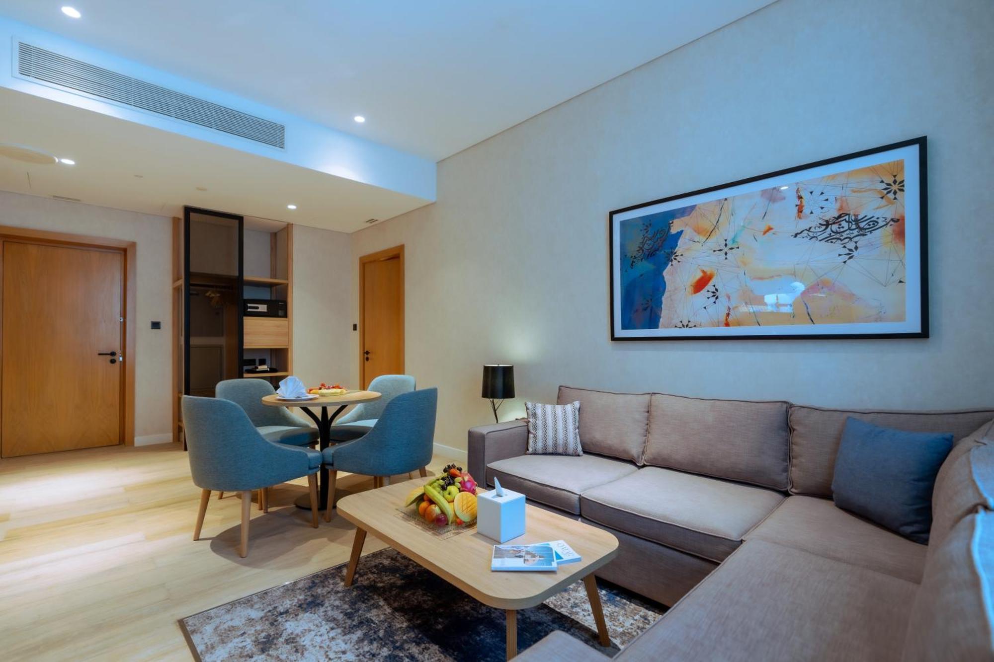 West Walk Retaj Hotel Al Rayyan Eksteriør bilde